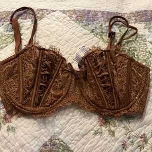 Victoria's Secret Brown Lace Bra with Adjustable Straps
